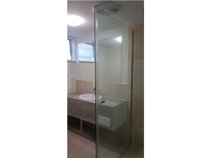 102/2 Barney, Southport QLD 4215