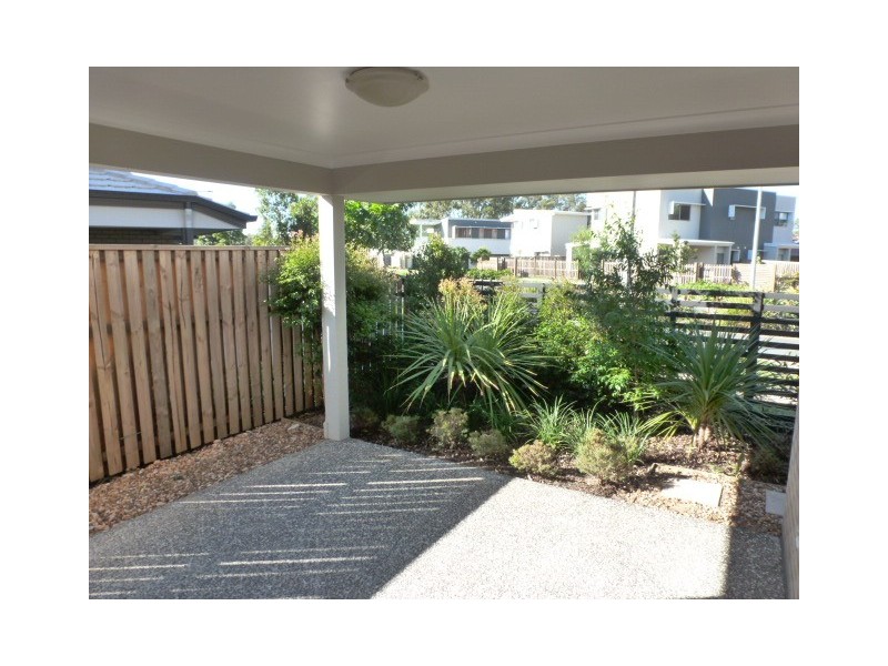 A86 Carselgrove Ave, Fitzgibbon QLD 4018