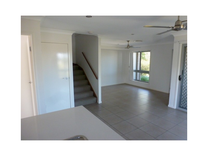 A86 Carselgrove Ave, Fitzgibbon QLD 4018