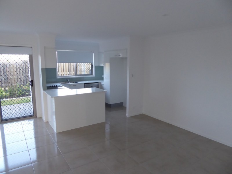 60 Grahams Rd, Strathpine QLD 4500