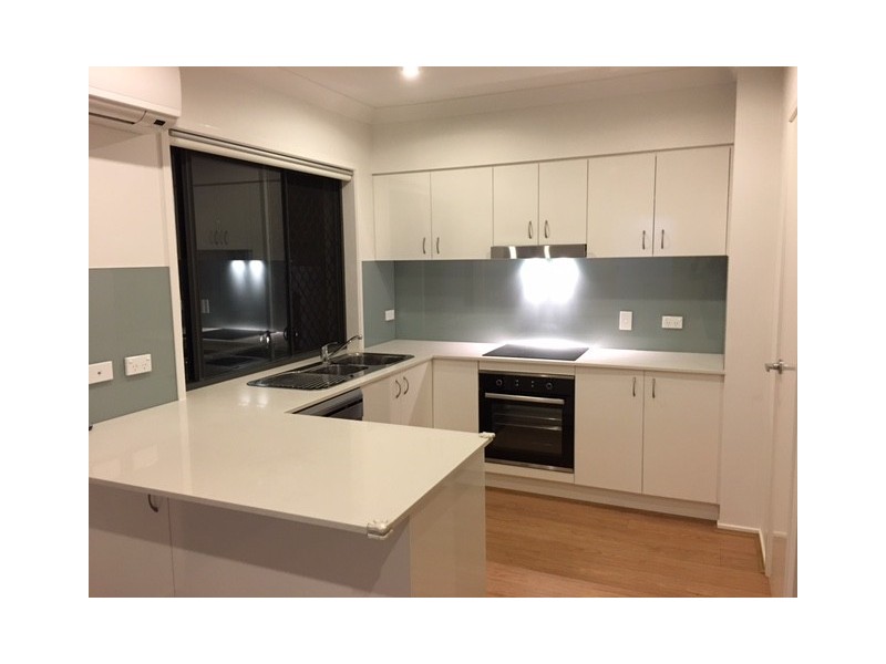 39/30 Girraween Crescent, Parkinson QLD 4115