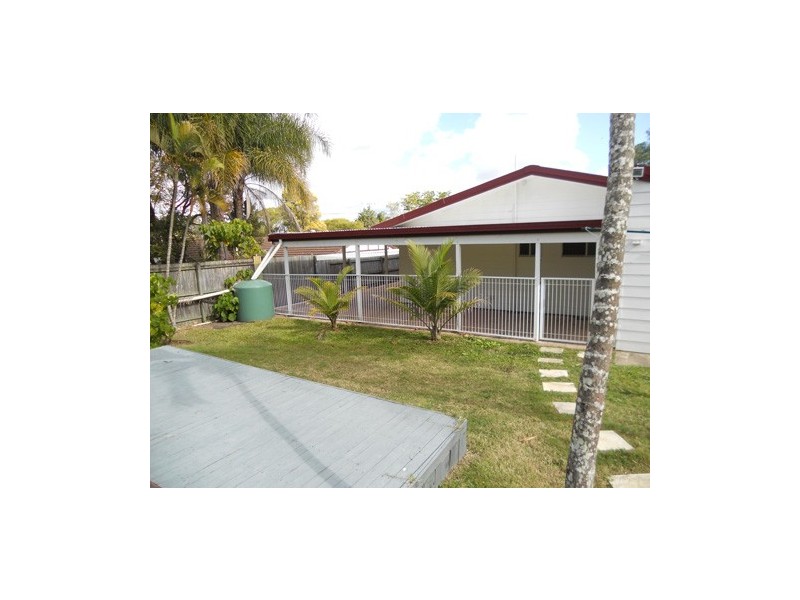 13 Caloola Crive, Springwood QLD 4127