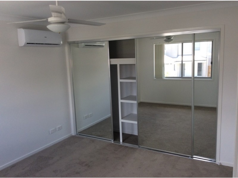 30 104A River Hills Road, Eagleby QLD 4207