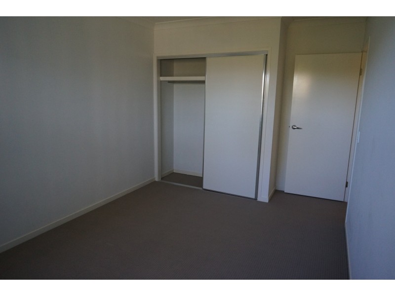 127 Duffield road, Kallangur QLD 4503