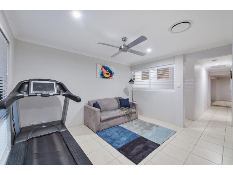 12 Kingtide Lane, Coomera Waters QLD 4209