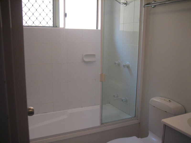 17/ 21 CAMPBELL STREET, Toowong QLD 4066