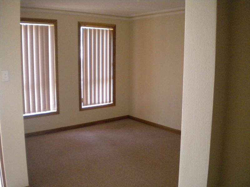 18 Windlass Square, Seaford Rise SA 5169