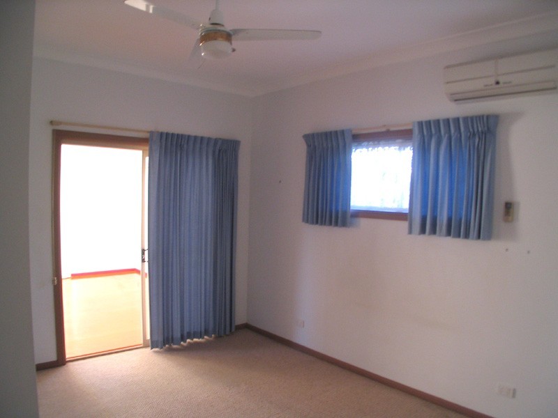 14 McLennan Street, Woody Point QLD 4019