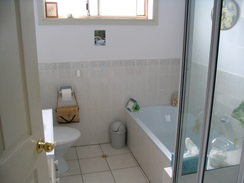 14 McLennan Street, Woody Point QLD 4019