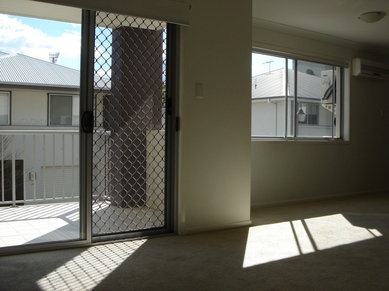 East Brisbane QLD 4169