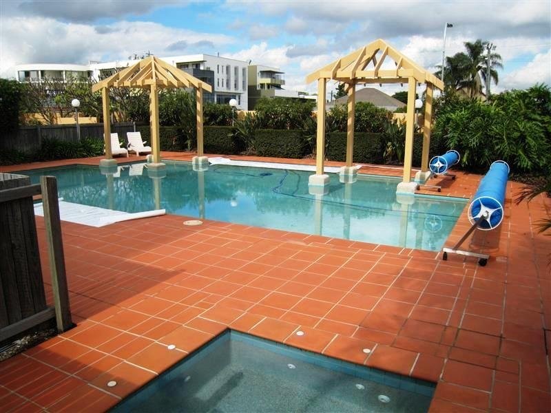 17/10 Park Avenue, Kangaroo Point QLD 4169