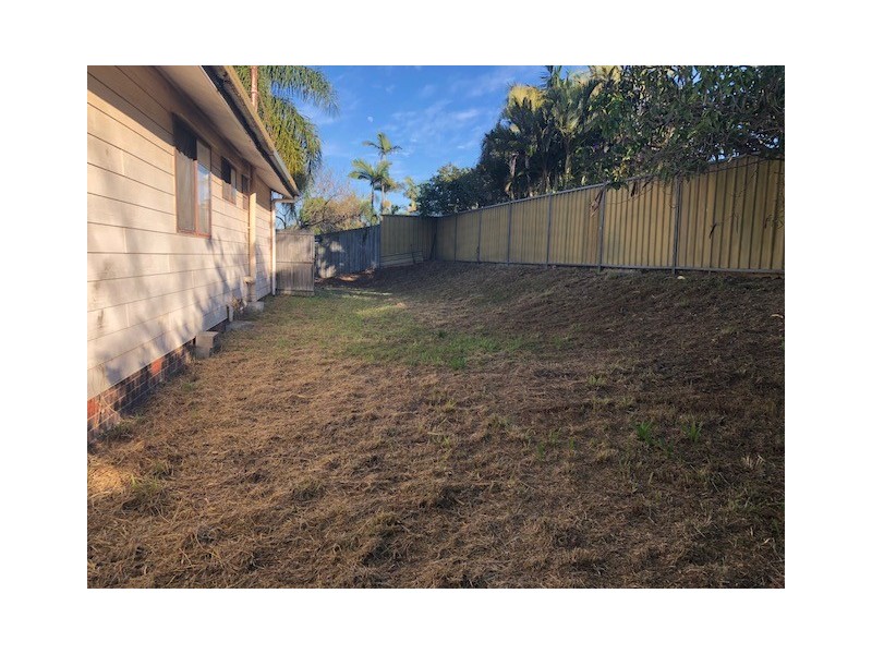 42 Celandine Street, Shailer Park QLD 4128