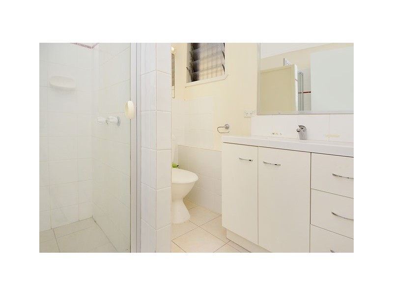 54 THOMAS STREET, Camp Hill QLD 4152