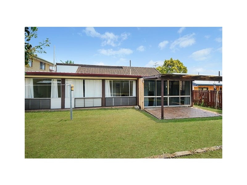 54 THOMAS STREET, Camp Hill QLD 4152