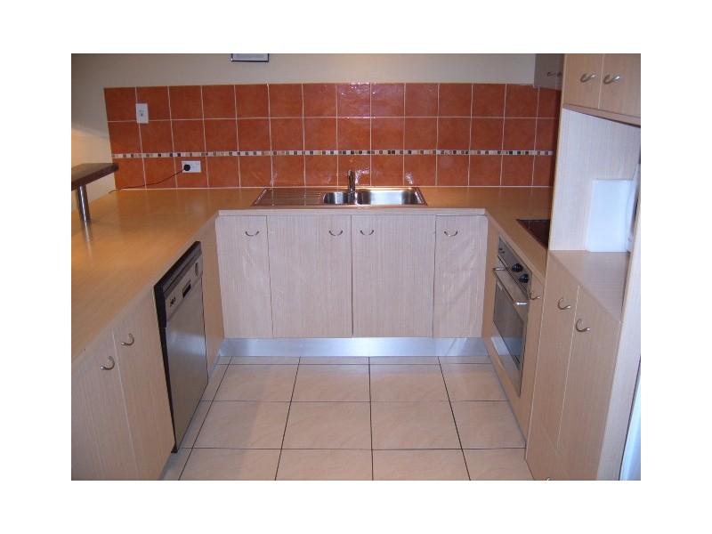 56C/4 University Drive, Robina QLD 4226