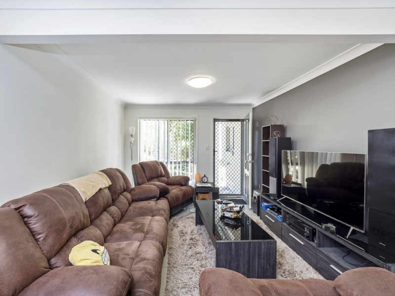 13 1 GUMVIEW STREET, Albany Creek QLD 4035