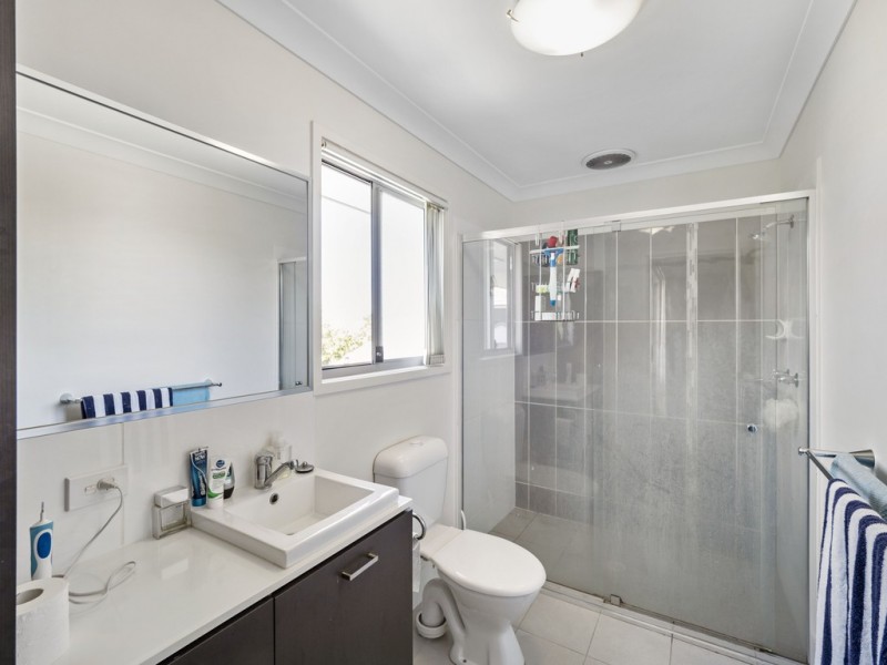 13 1 GUMVIEW STREET, Albany Creek QLD 4035