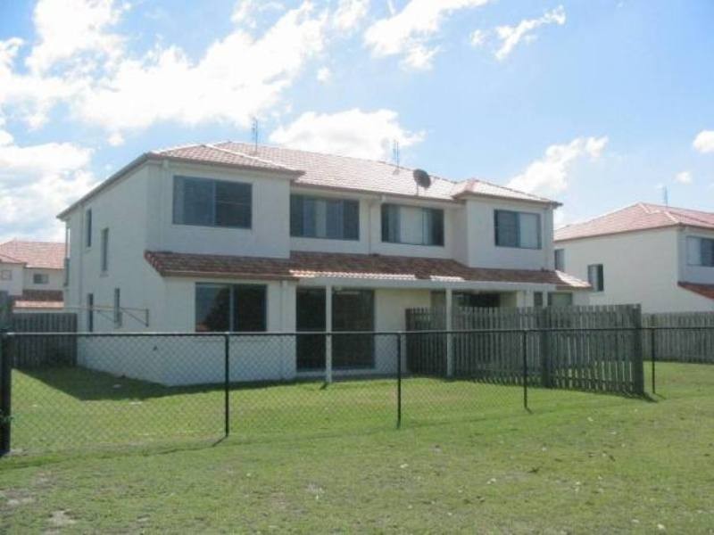 Pacific Pines QLD 4211