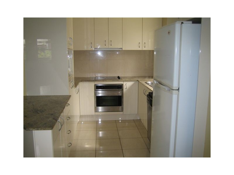 4/93 Scott Road, Herston QLD 4006