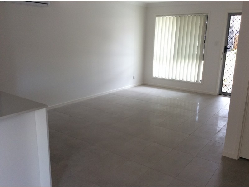 7/104A River Hills Road, Eagleby QLD 4207