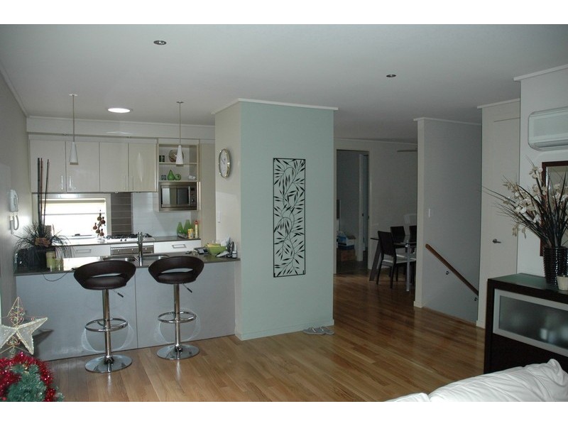 11/45 LANCASHIRE DRIVE, Mudgeeraba QLD 4213