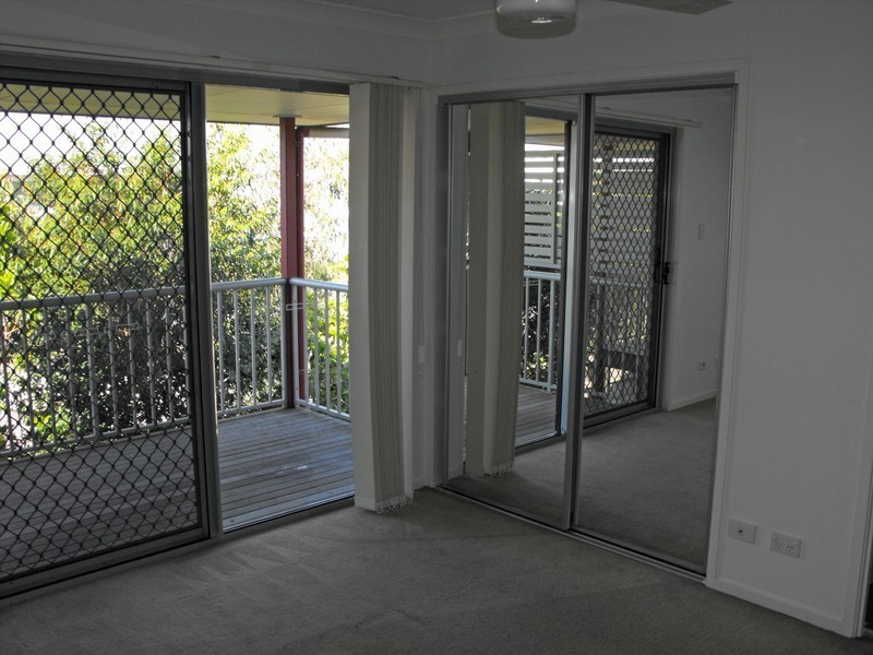 6 – 32 University Drive, Meadowbrook QLD 4131