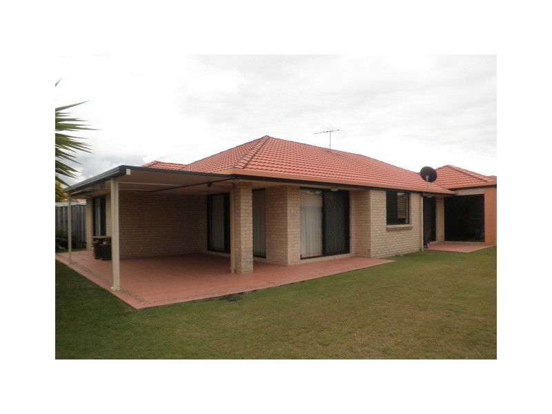 22 Holland Crescent, Wynnum QLD 4178