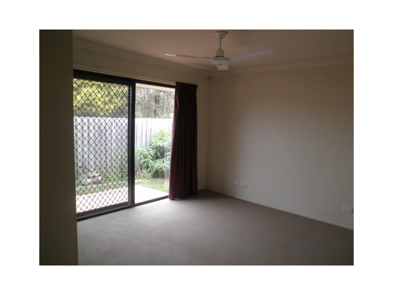 22 Holland Crescent, Wynnum QLD 4178