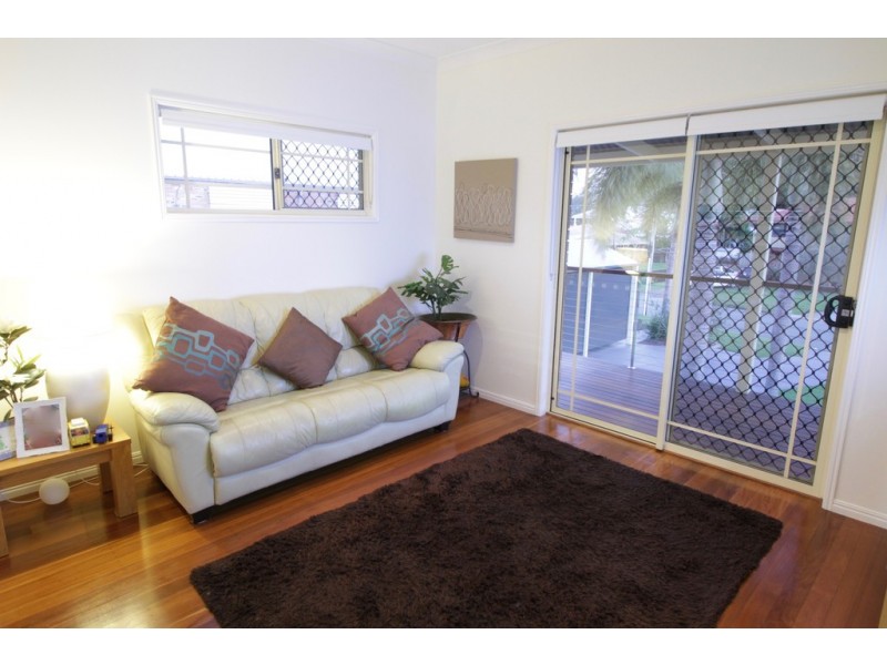 3 SANDRA COURT, Redland Bay QLD 4165