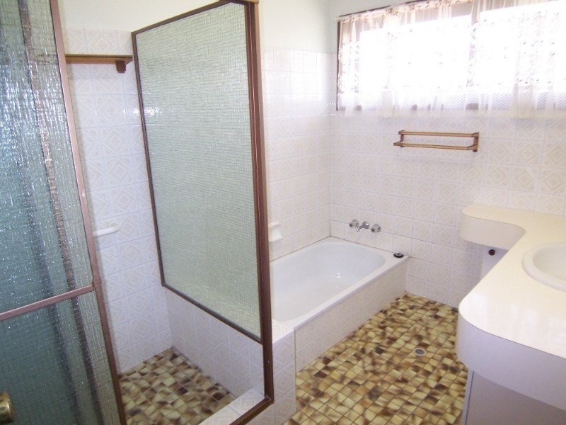 Wishart QLD 4122