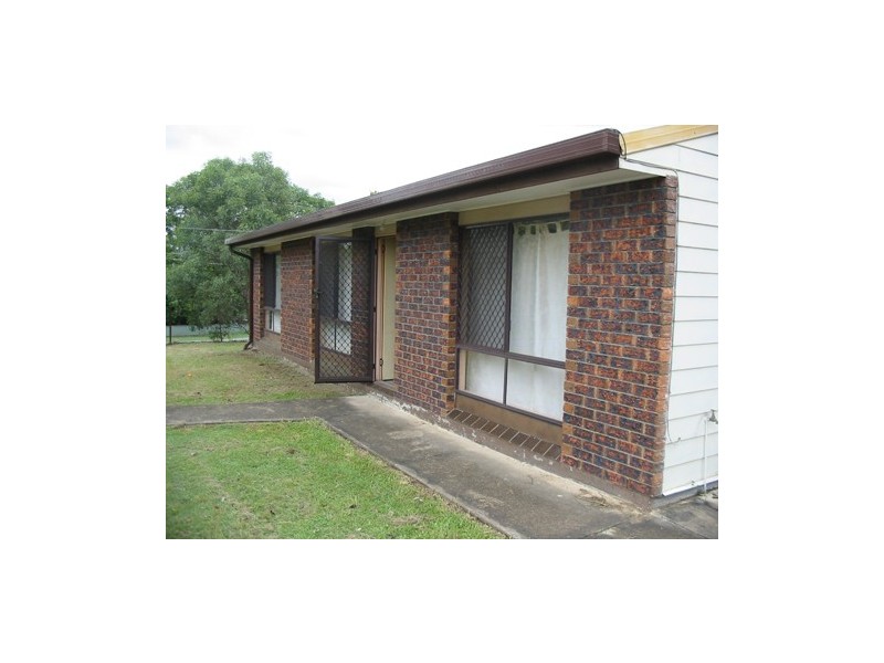 15 Beryl, Kingston QLD 4114