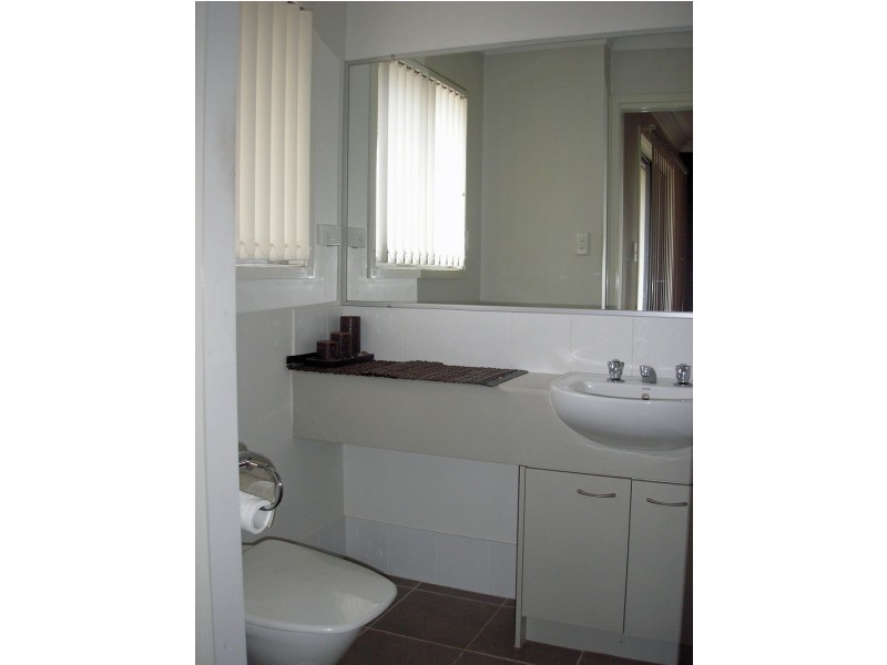 Meadowbrook QLD 4131