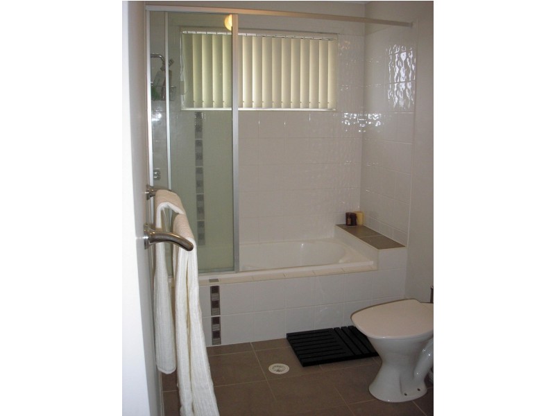 Meadowbrook QLD 4131