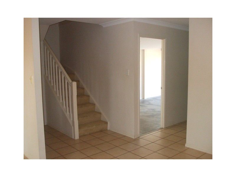 5 / 25 Buckingham Place, Eight Mile Plains QLD 4113