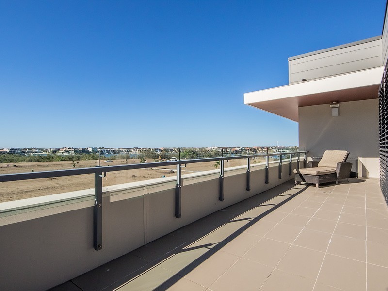 Paradise Point QLD 4216