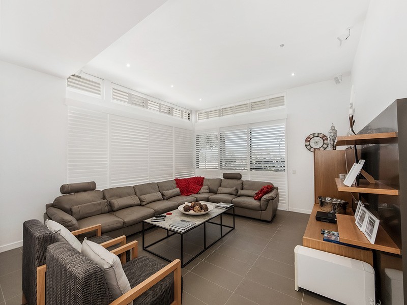 Paradise Point QLD 4216