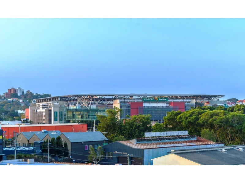 602/25 Walsh St, Milton QLD 4064