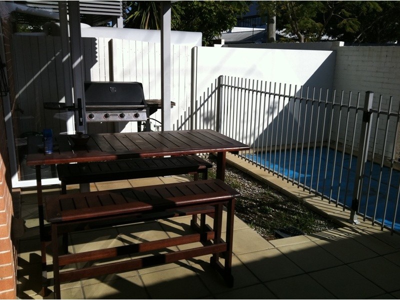 2/46 Buxton Street, Ascot QLD 4007