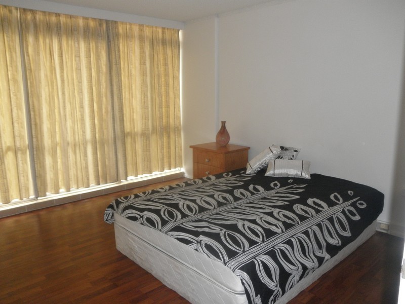 304/2 Barney Street, Southport QLD 4215