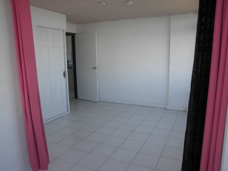 511/2 Barney Street, Southport QLD 4215