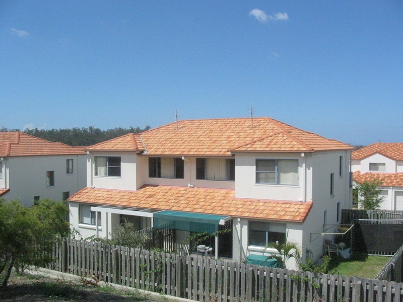 Pacific Pines QLD 4211