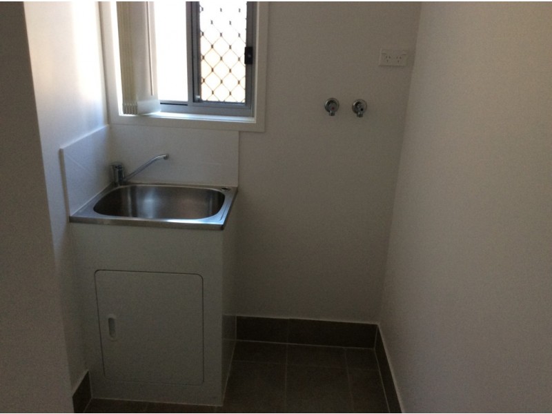 2 104A River Hills Road, Eagleby QLD 4207