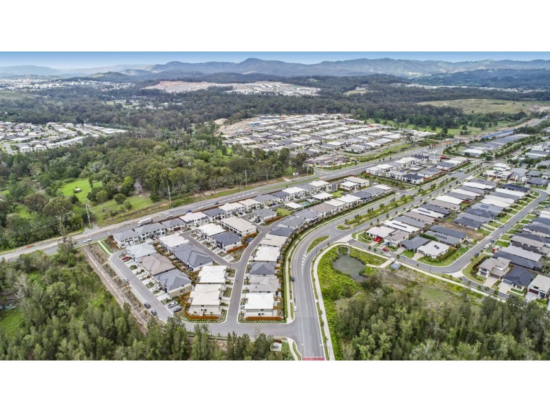 35/370 Gainsborough Drive, Pimpama QLD 4209