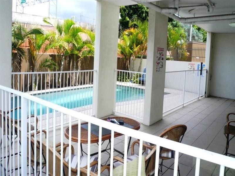 13 12 GRACE STREET, Nundah QLD 4012