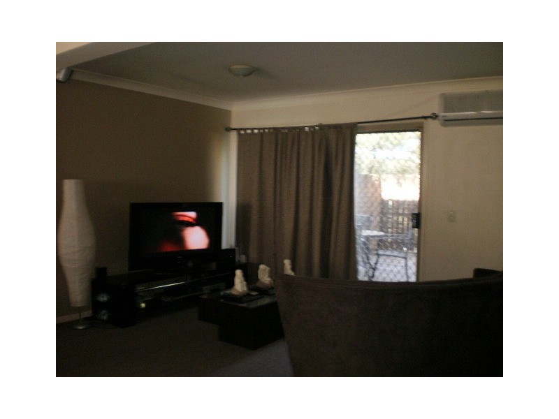 21-14 Bourton Road, Merrimac QLD 4226