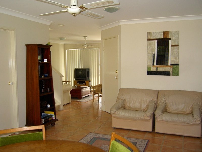 Pacific Pines QLD 4211
