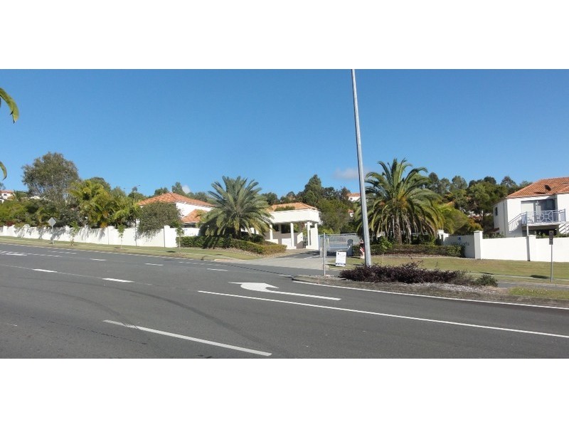 Pacific Pines QLD 4211