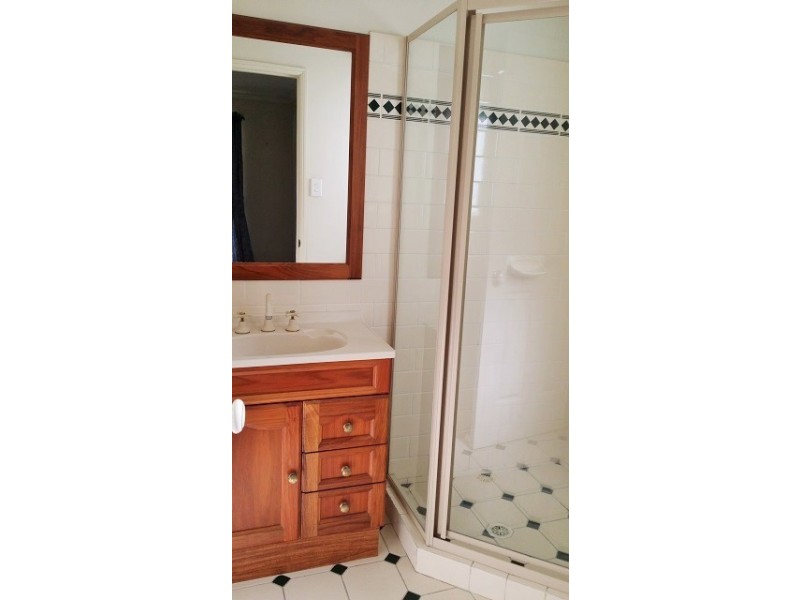 14 Cowell Drive, Burleigh Heads QLD 4220