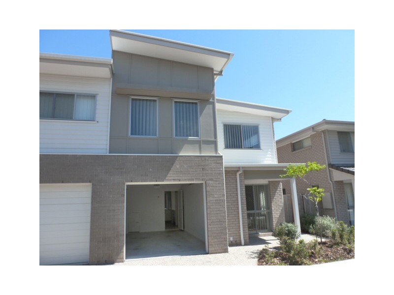 86 carselgrove ave, Fitzgibbon QLD 4018