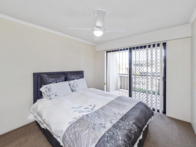 15/55 HARRIES RD, Coorparoo QLD 4151
